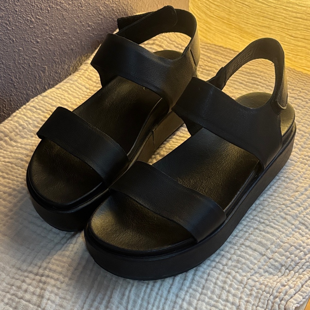 Elegant Black Women's Sandals ALDO